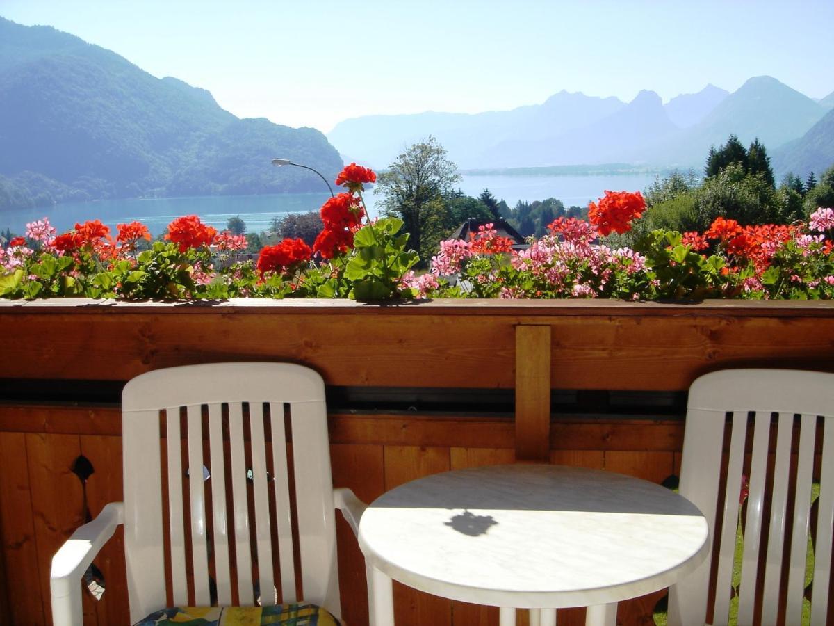 Fruehstueckspension Seeblick Sankt Gilgen Esterno foto