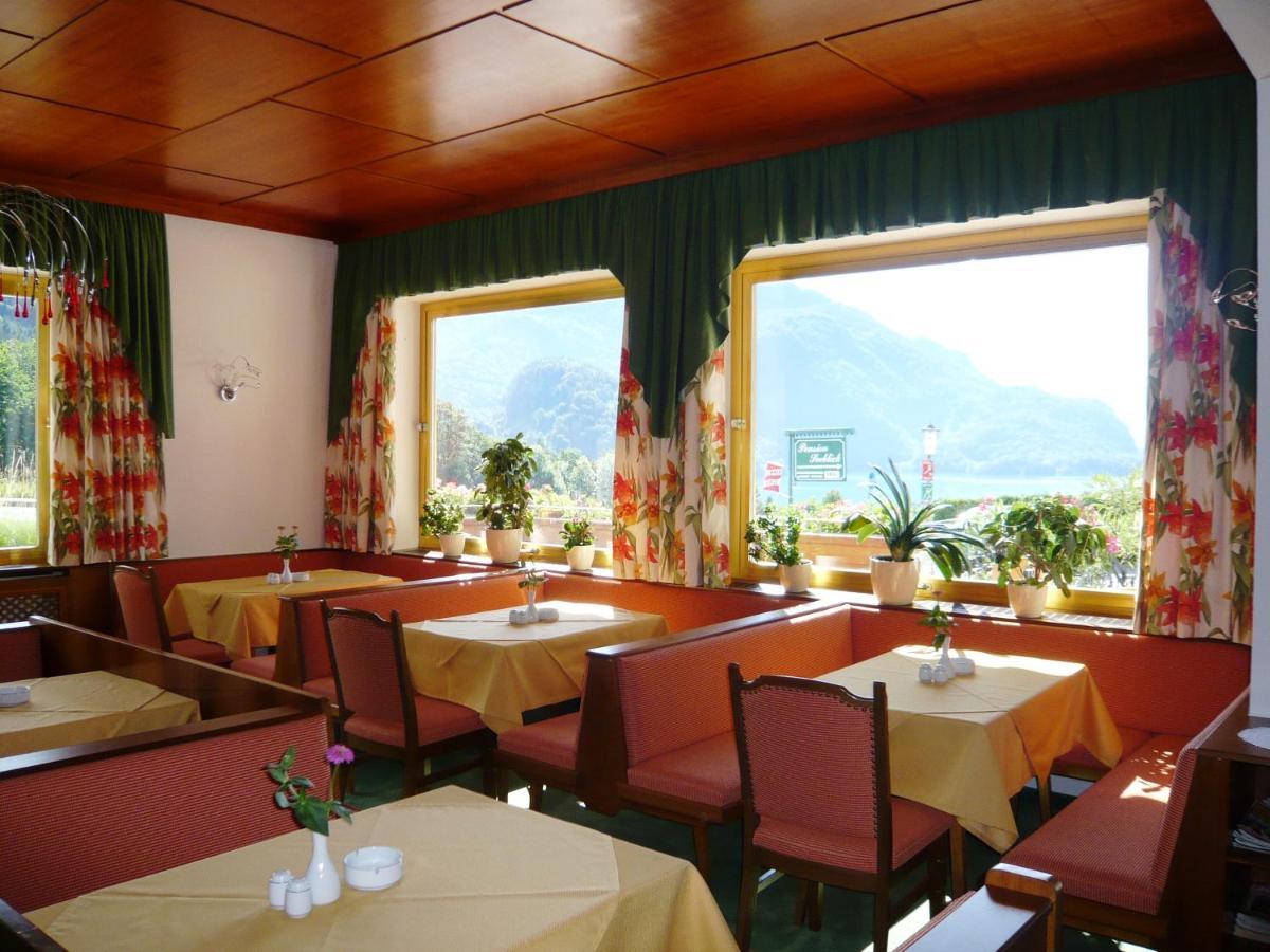 Fruehstueckspension Seeblick Sankt Gilgen Esterno foto